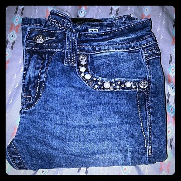 🚫SOLD🛇 Miss Me Signature Boot Jeans - Picture 1 of 8